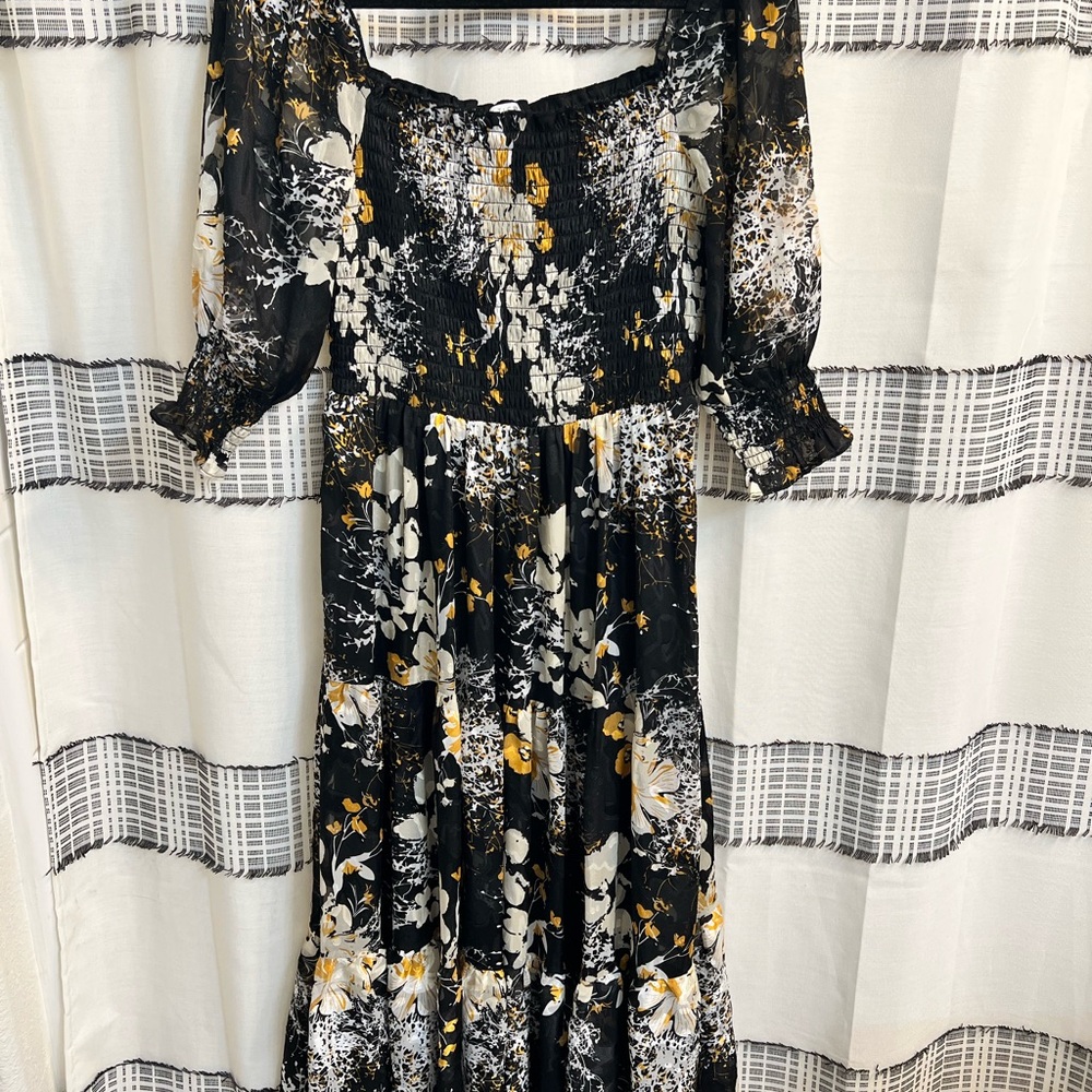 Floral Black and Gold Women's Dress
